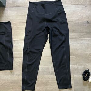 Girlfriend collective compressive leggings